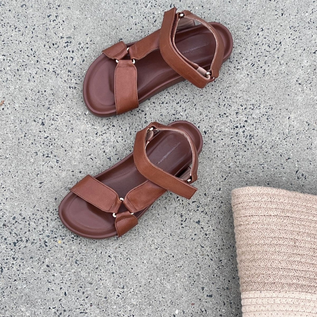 COPENHAGEN SHOES CARRIE L. Sandals 0241 COGNAC