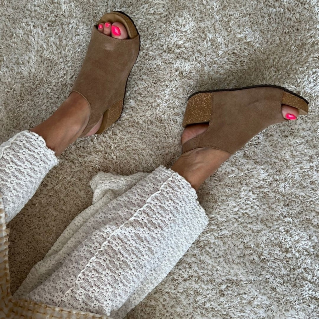 COPENHAGEN SHOES NEW COACHELLA SUEDE Wedge sandals 0002 BEIGE