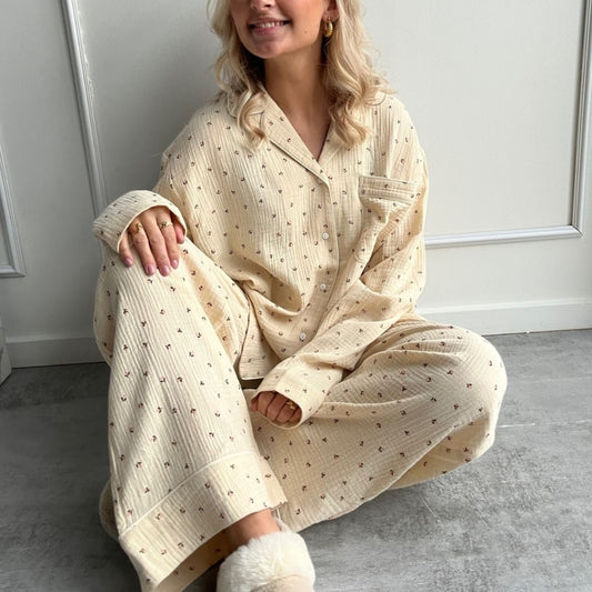 STORIES FROM THE ATELIER by COPENHAGENSHOES PAJAMAS PANTS 2 PANTS 01 BEIGE SMALL FLOWER
