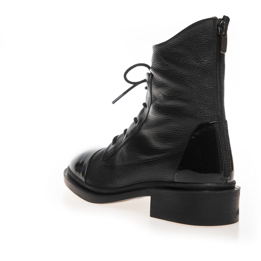 COPENHAGEN SHOES POWER Boots 00010 BLACK W/PATENT TOE