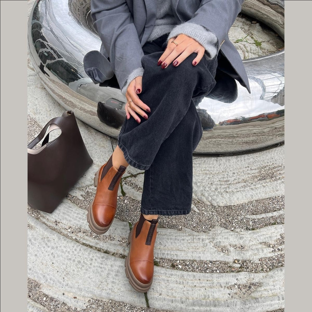 COPENHAGEN SHOES YOU AND ME LOW Boots 0241 COGNAC