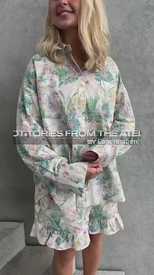 STORIES FROM THE ATELIER by COPENHAGENSHOES MY LOVERS SHORTS CLOTHES 388 Multi flower